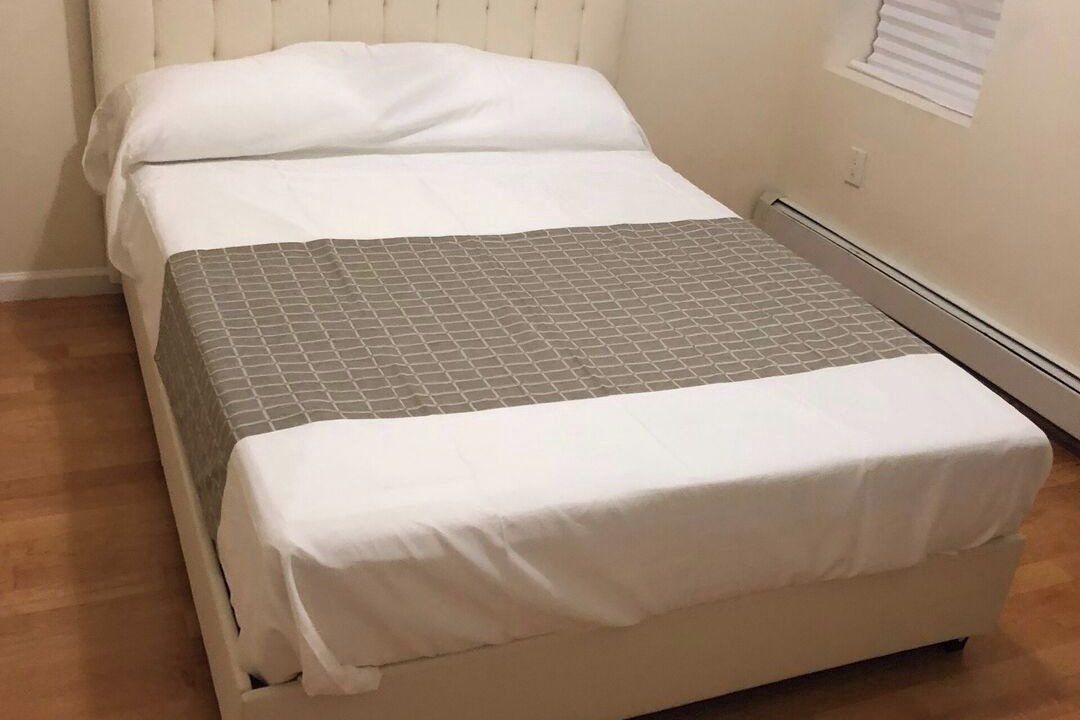 Photo of Bedroom in Ocean Parkway