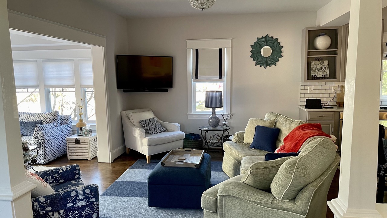 Photo of Bedroom in Murray Hill