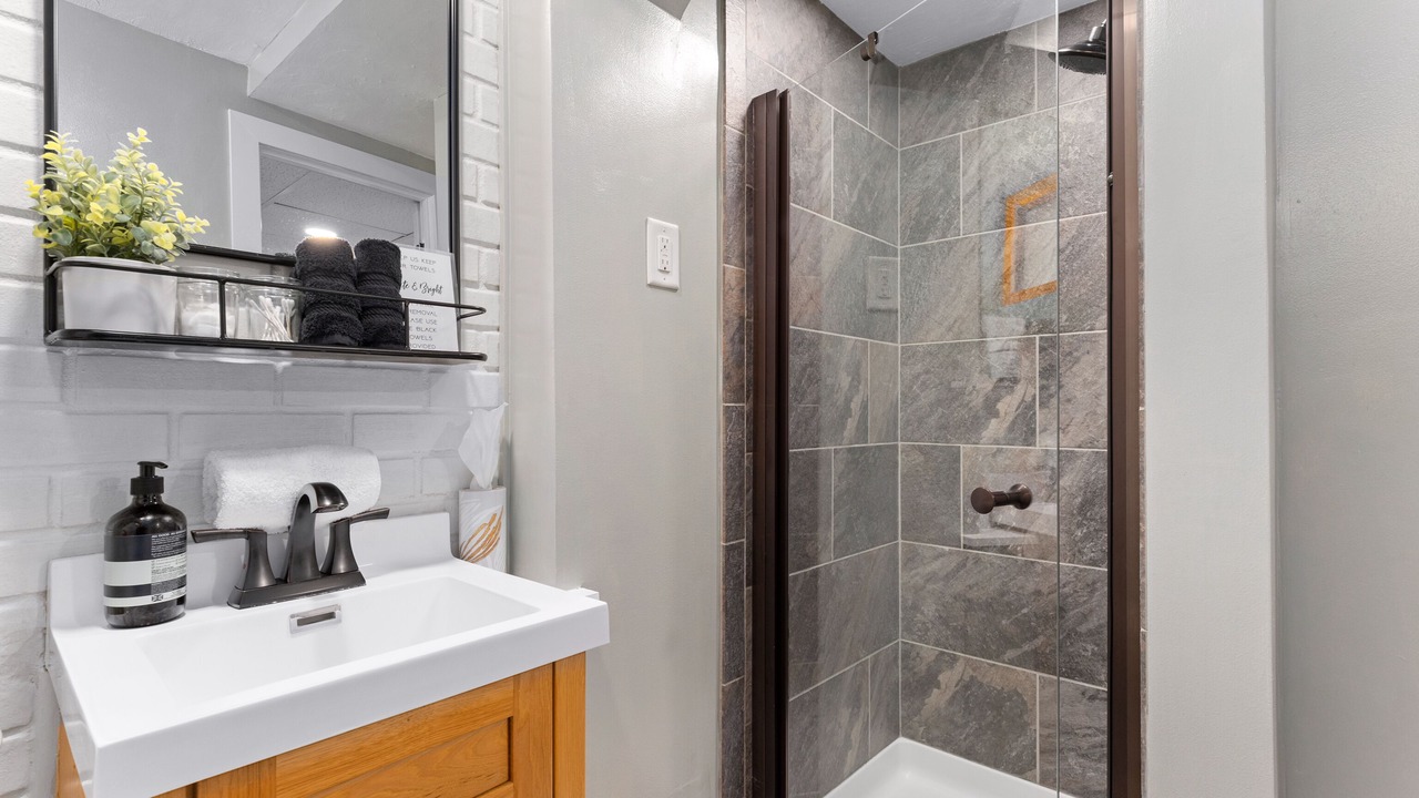 Photo of Bathroom in Orange Prairie