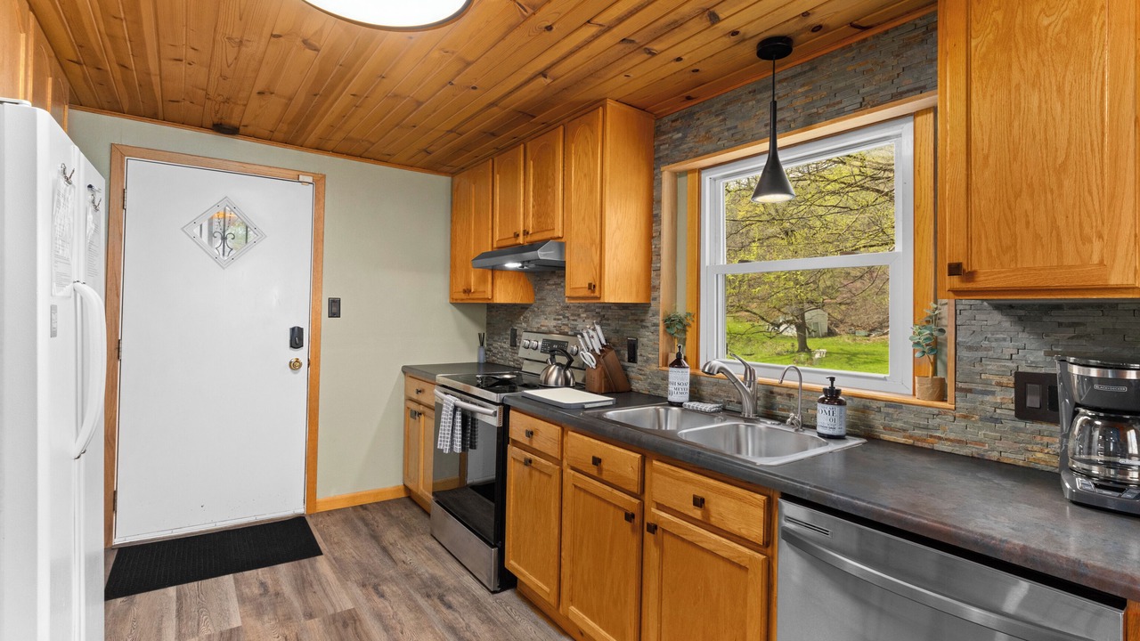 Photo of Kitchen in Orange Prairie
