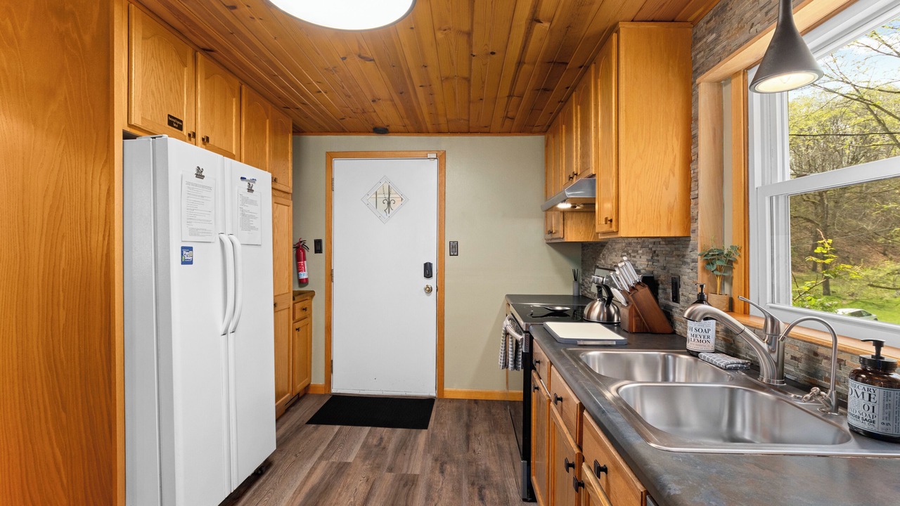 Photo of Kitchen in Orange Prairie