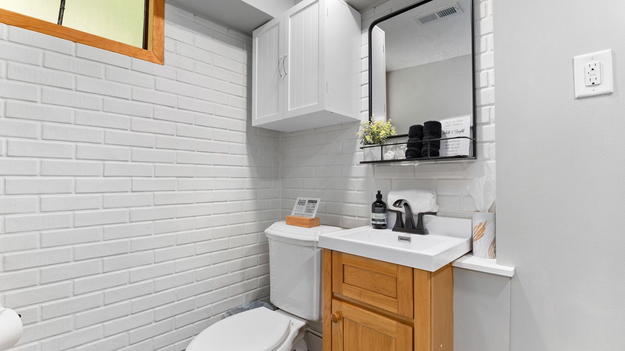 Photo of Bathroom in Orange Prairie