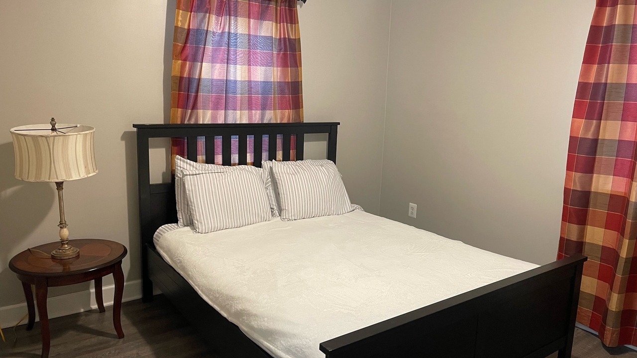 Photo of Bedroom in Rosslyn