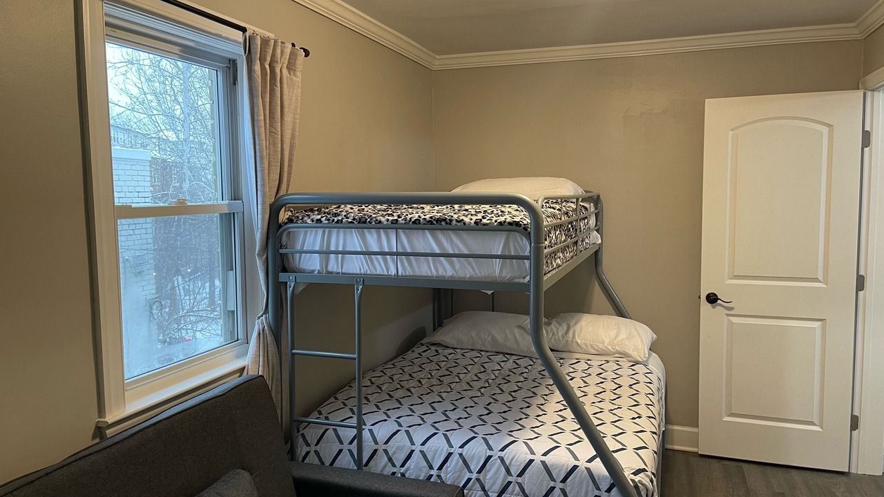 Photo of Bedroom in Rosslyn