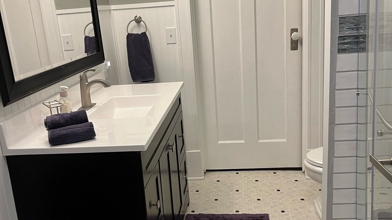 Photo of Bathroom in Storm Lake