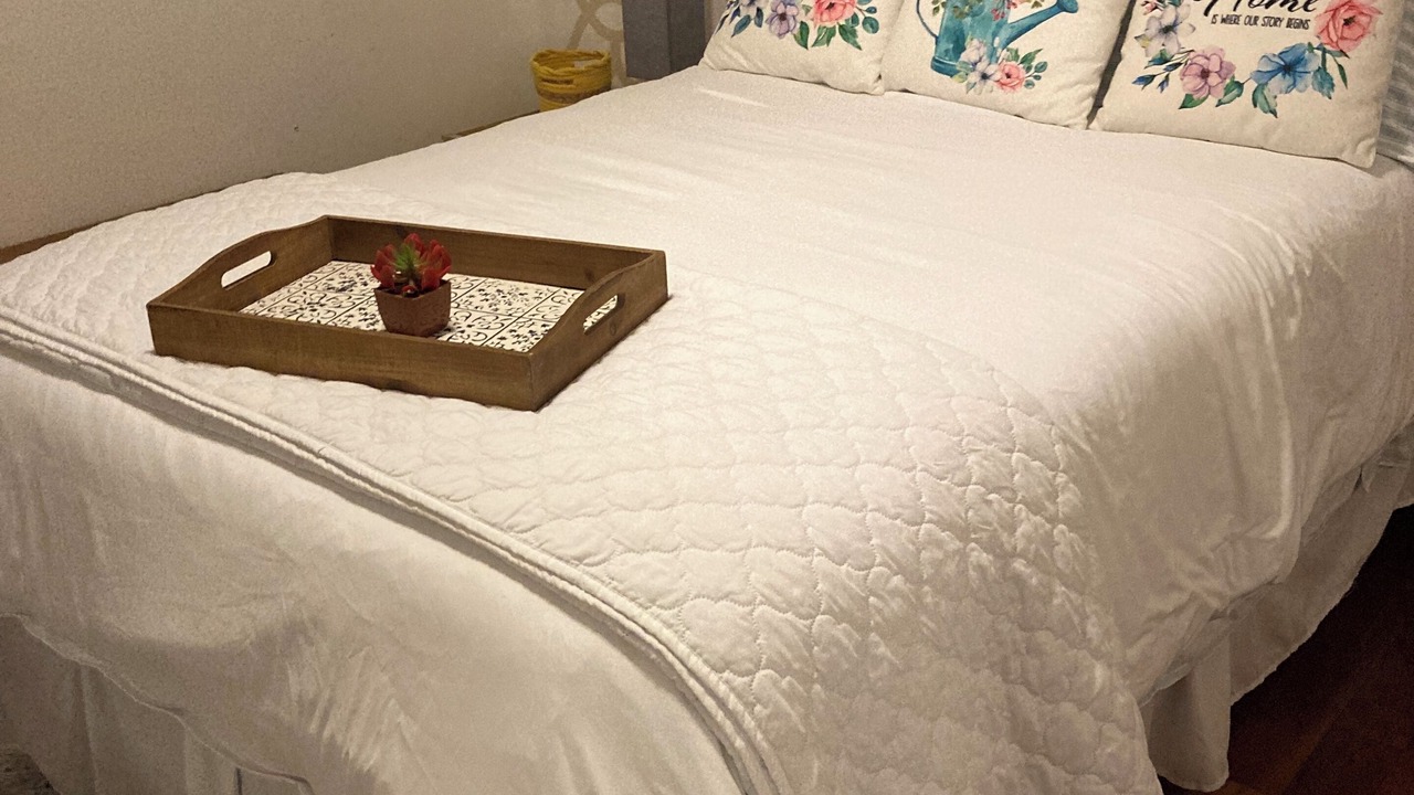Photo of Bedroom in Glenwood