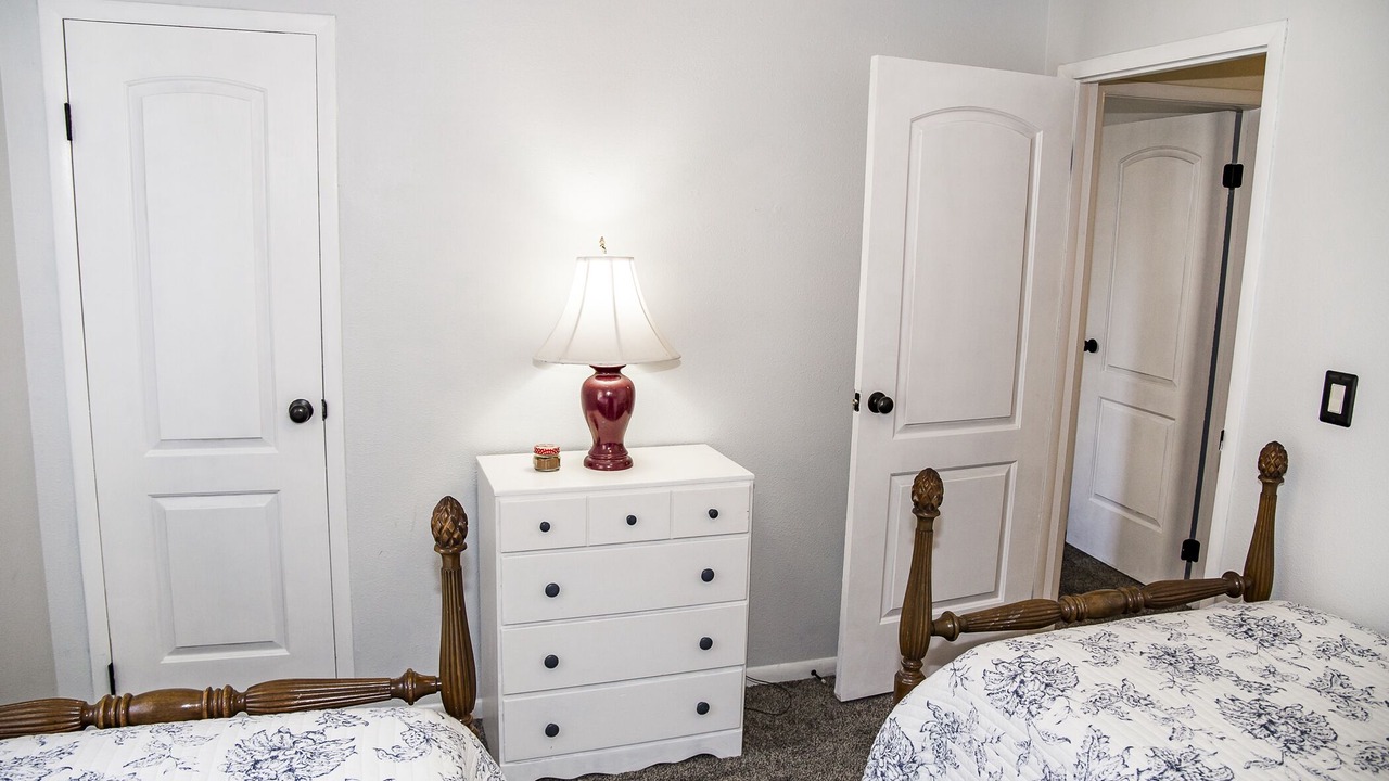 Photo of Bedroom in Fairfield Glade