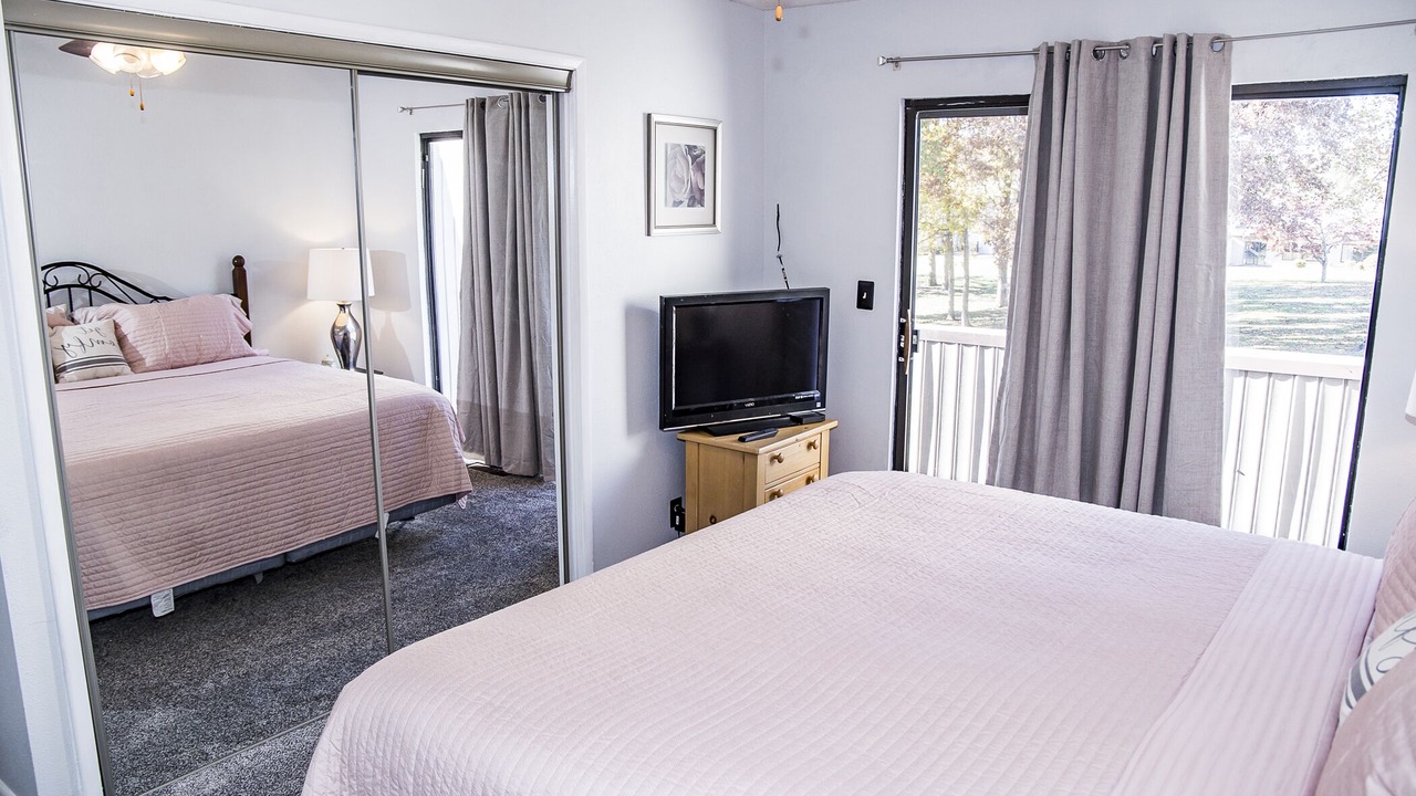 Photo of Bedroom in Fairfield Glade
