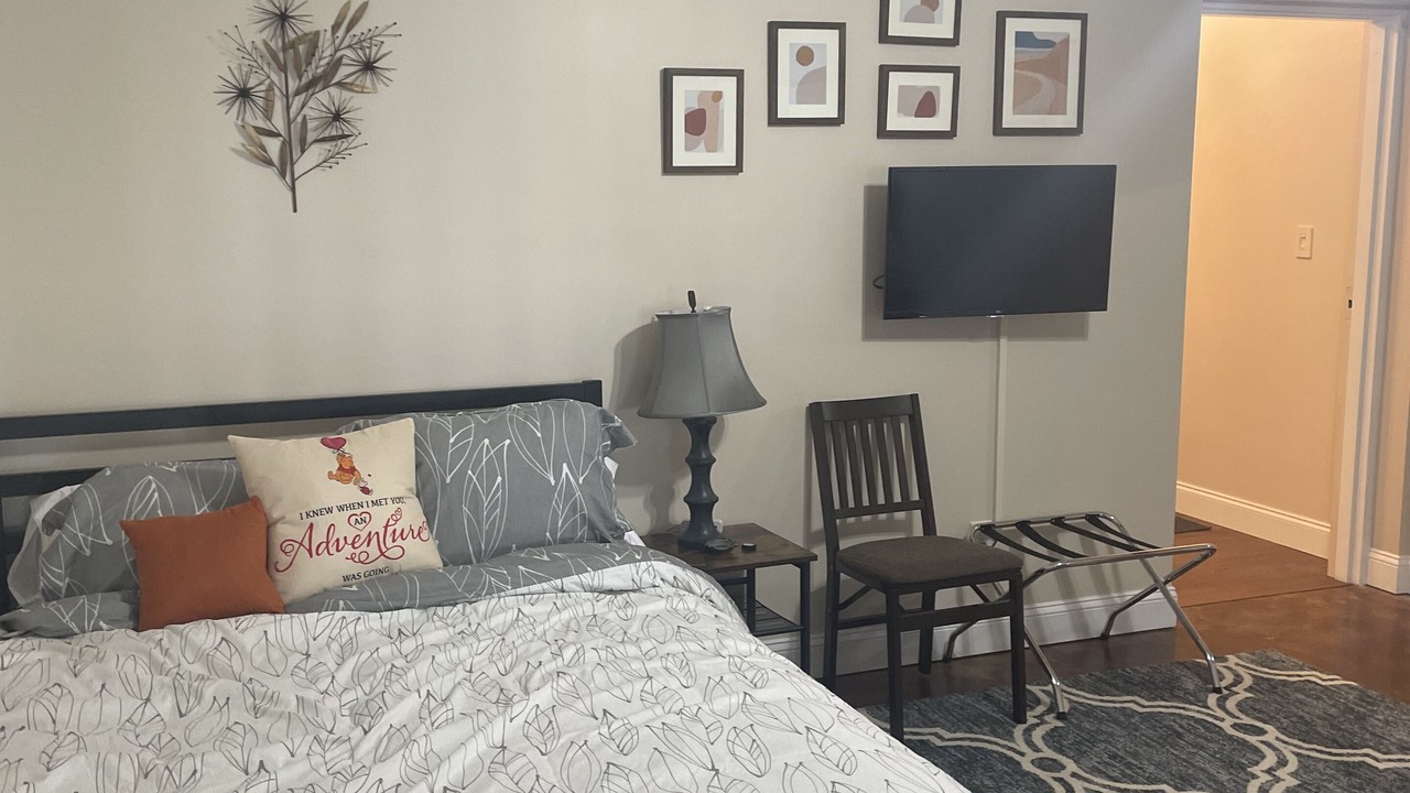 Photo of Bedroom in Loudon