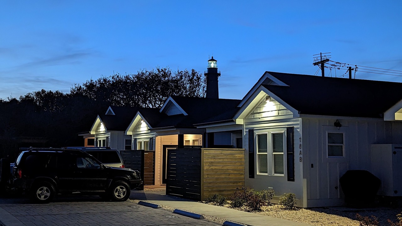 Photo of Outdoor in Corolla Light