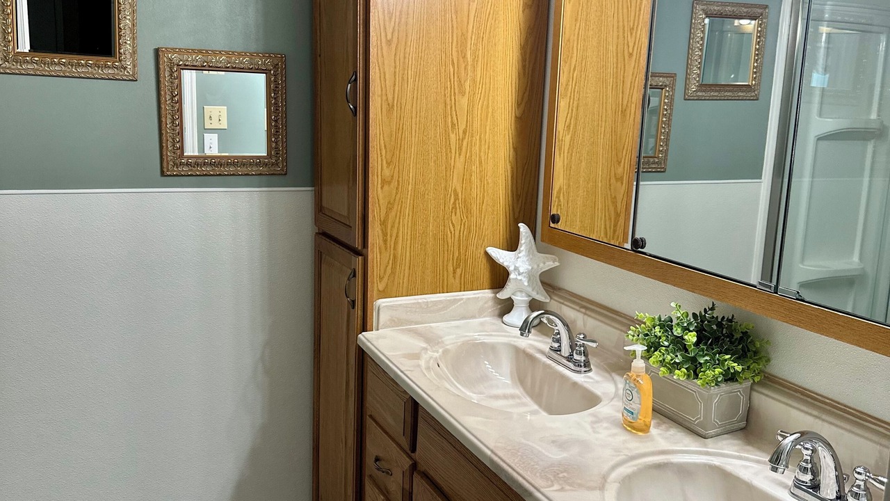 Photo of Bathroom in Wildwood