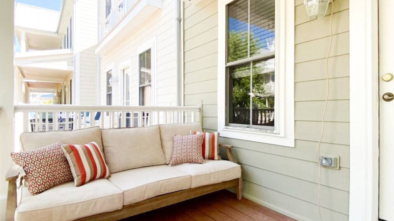 Photo of Patio Balcony in Sunset Island