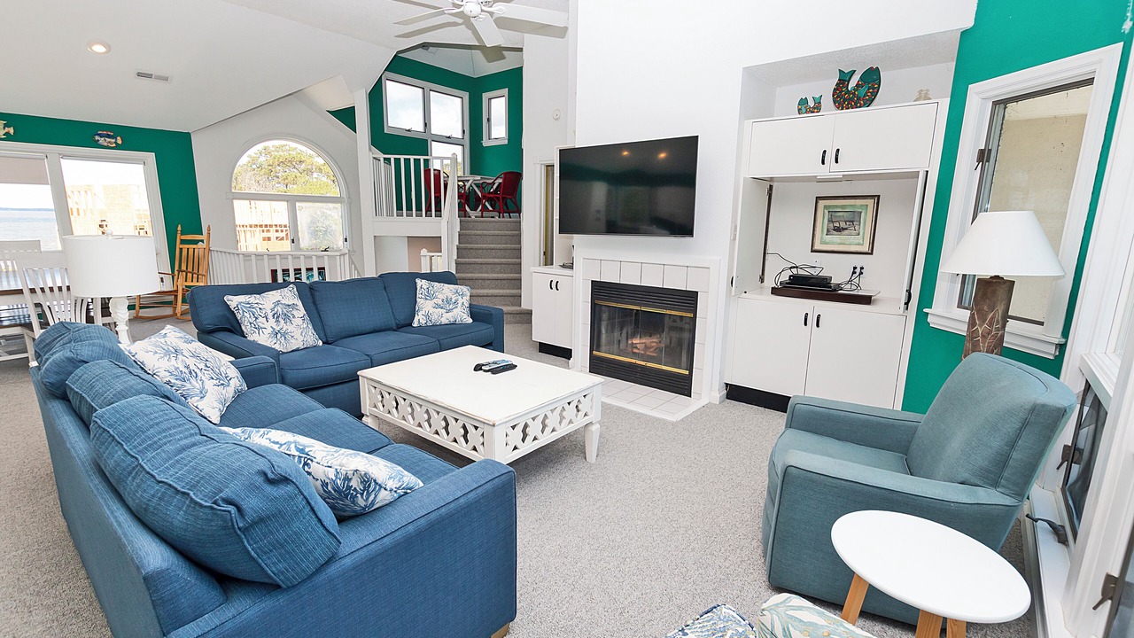 Photo of Livingroom in Monteray Shores