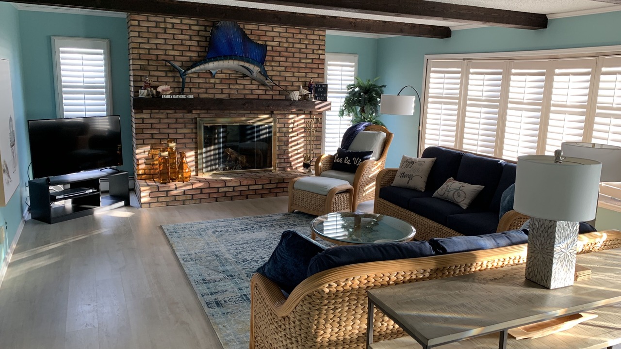 Photo of Livingroom in Mantoloking