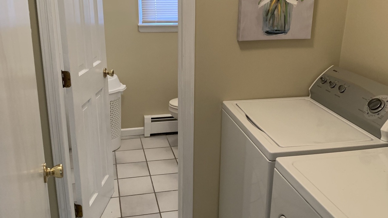 Photo of Bedroom in Mantoloking