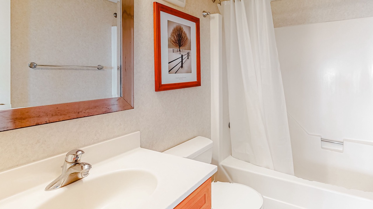 Photo of Bathroom in Midtown Ocean City