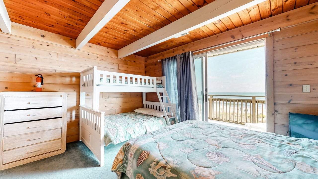 Photo of Bedroom in Midtown Ocean City