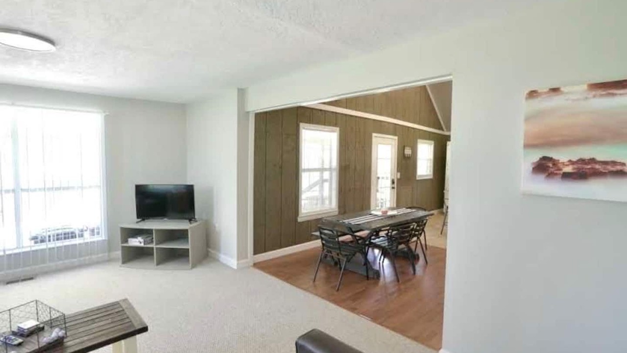 Photo of Livingroom in Ten Mile