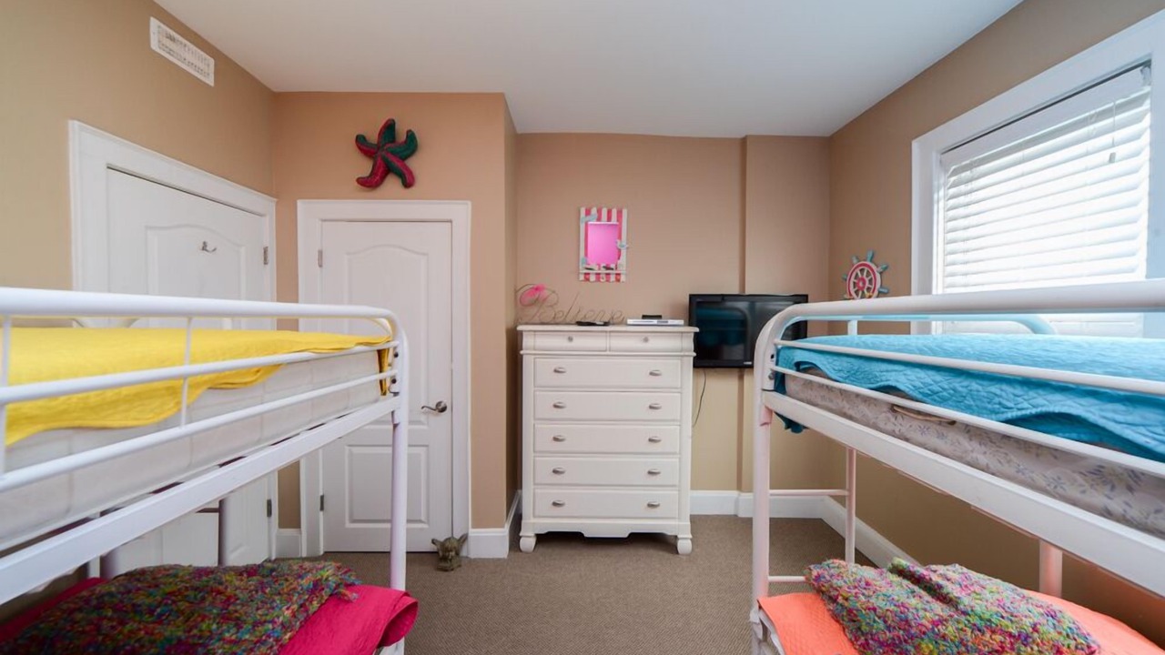 Photo of Bedroom in North End