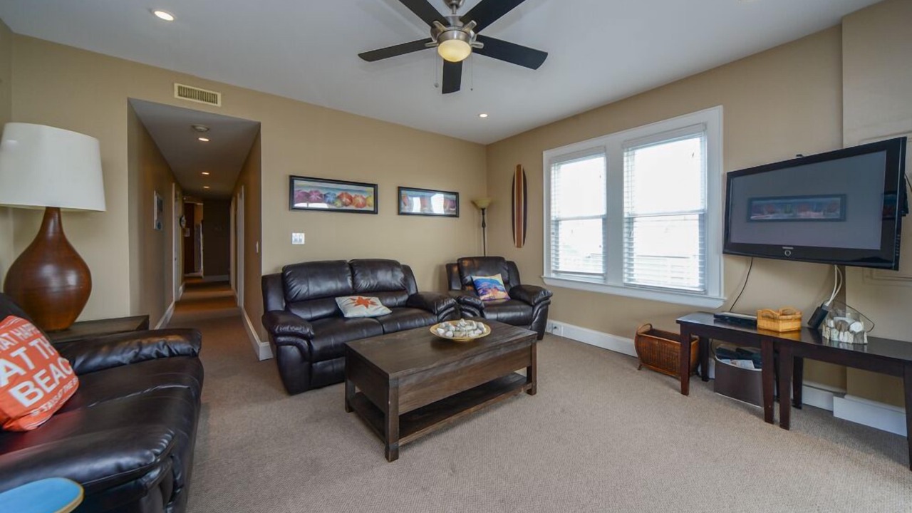 Photo of Livingroom in North End