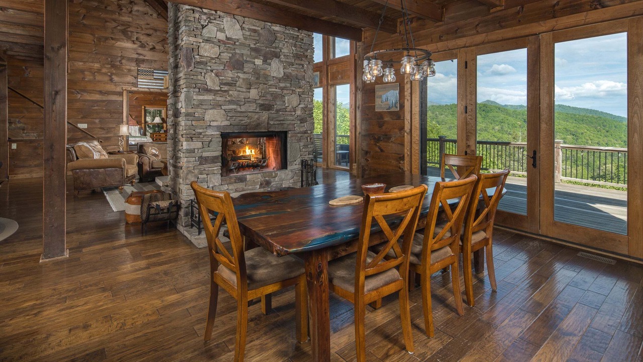 Photo of Livingroom in Boone