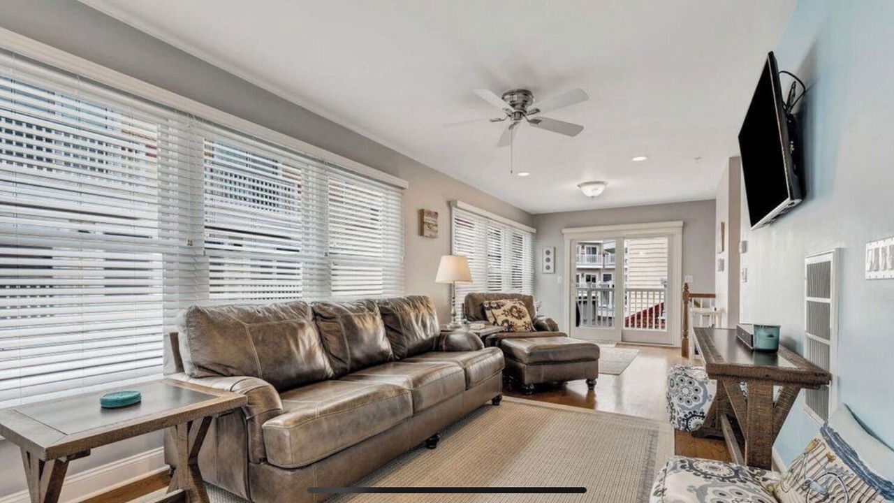Photo of Livingroom in Seaside Heights