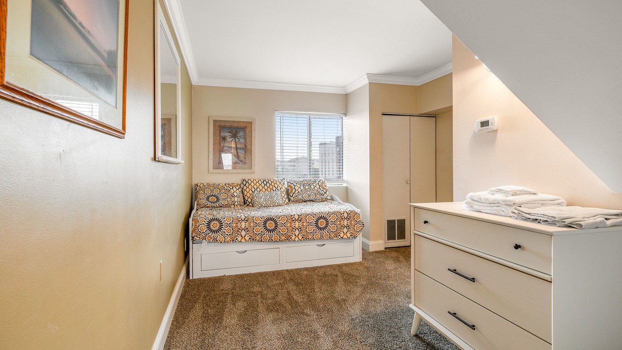 Photo of Bedroom in North Ocean City