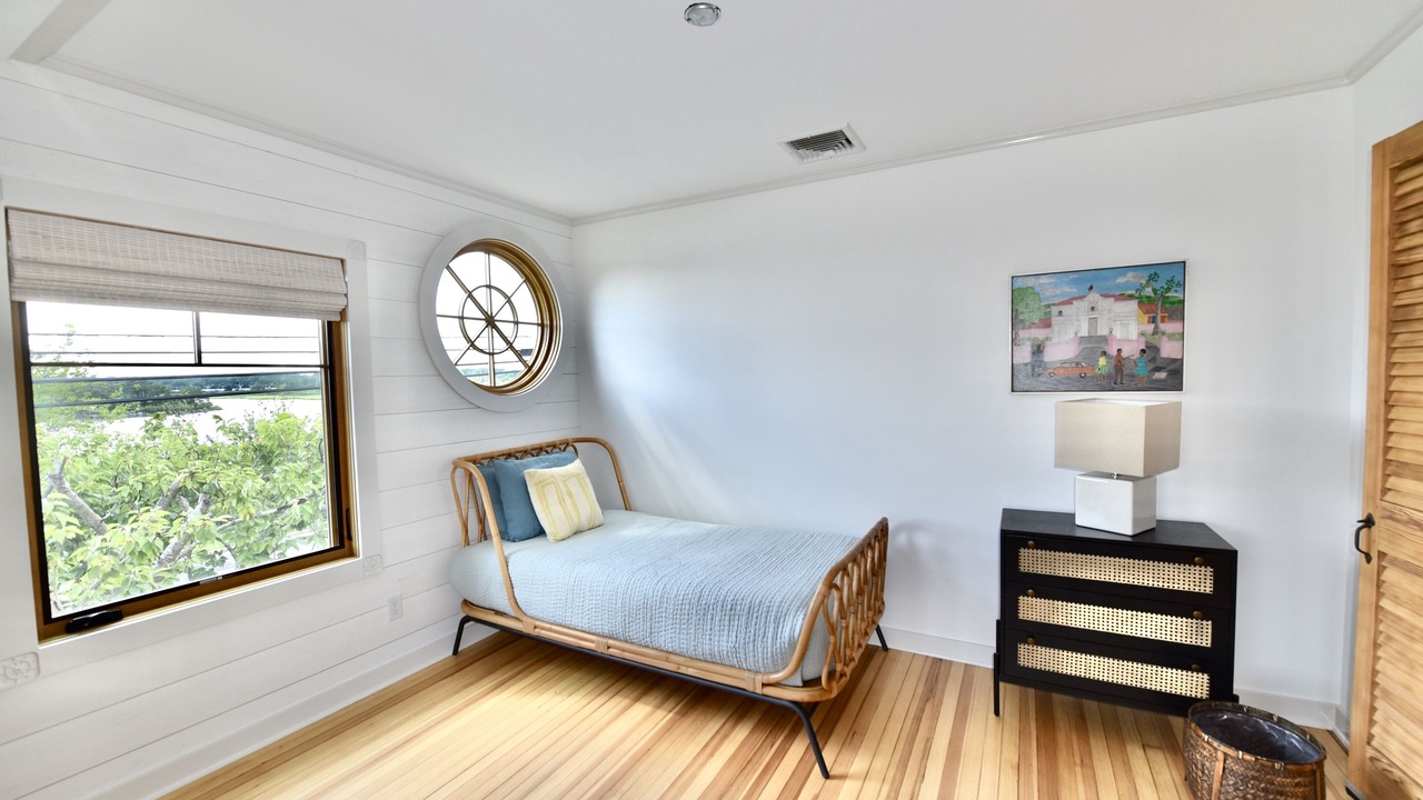 Photo of Bedroom in Avon