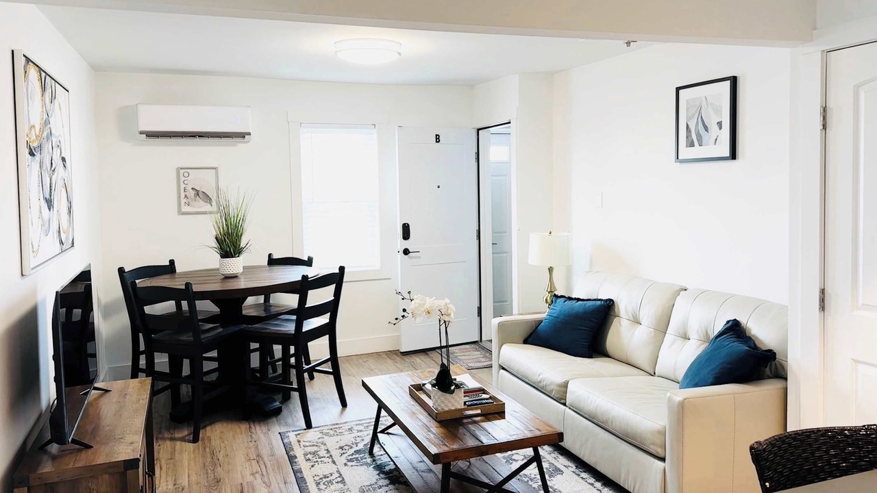 Photo of Livingroom in Ship Bottom