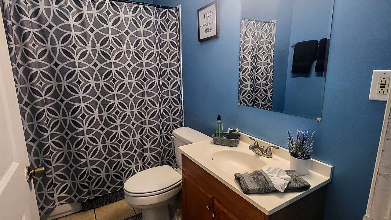 Photo of Bathroom in Crestline Heights