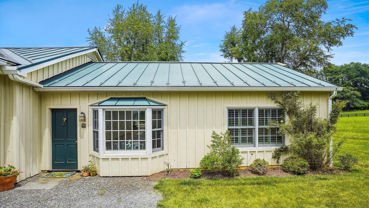 Photo of Others in Middleburg