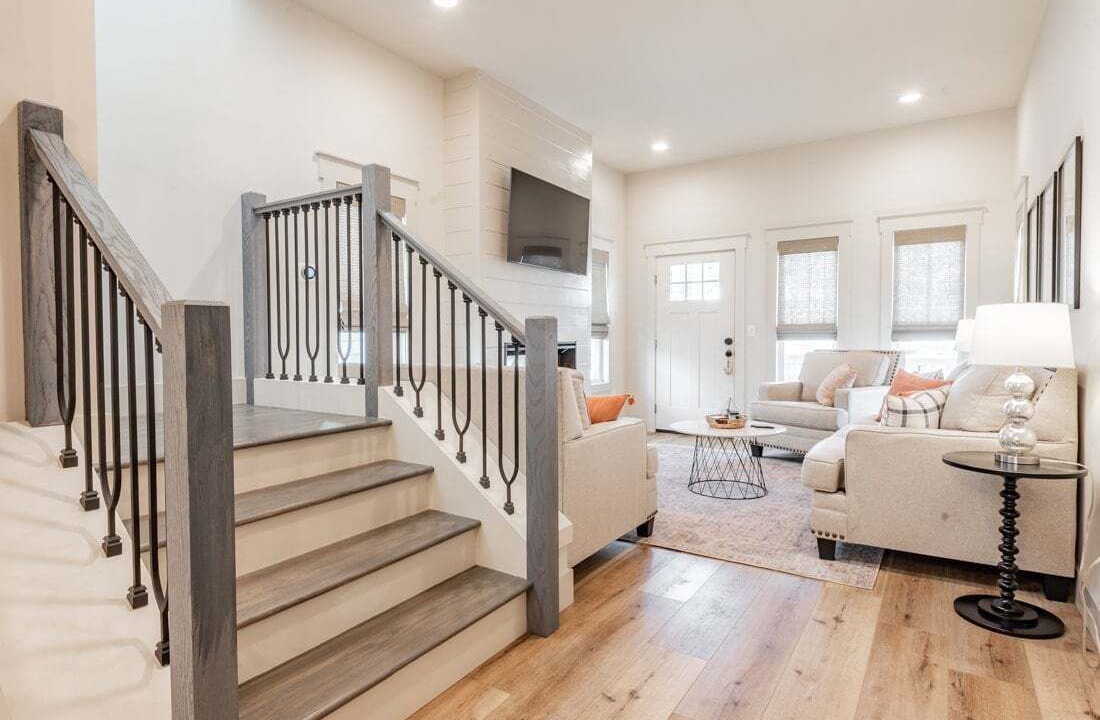 Photo of Livingroom in Guntersville