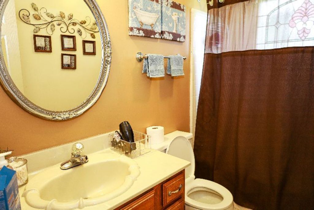 Photo of Bathroom in Cordova