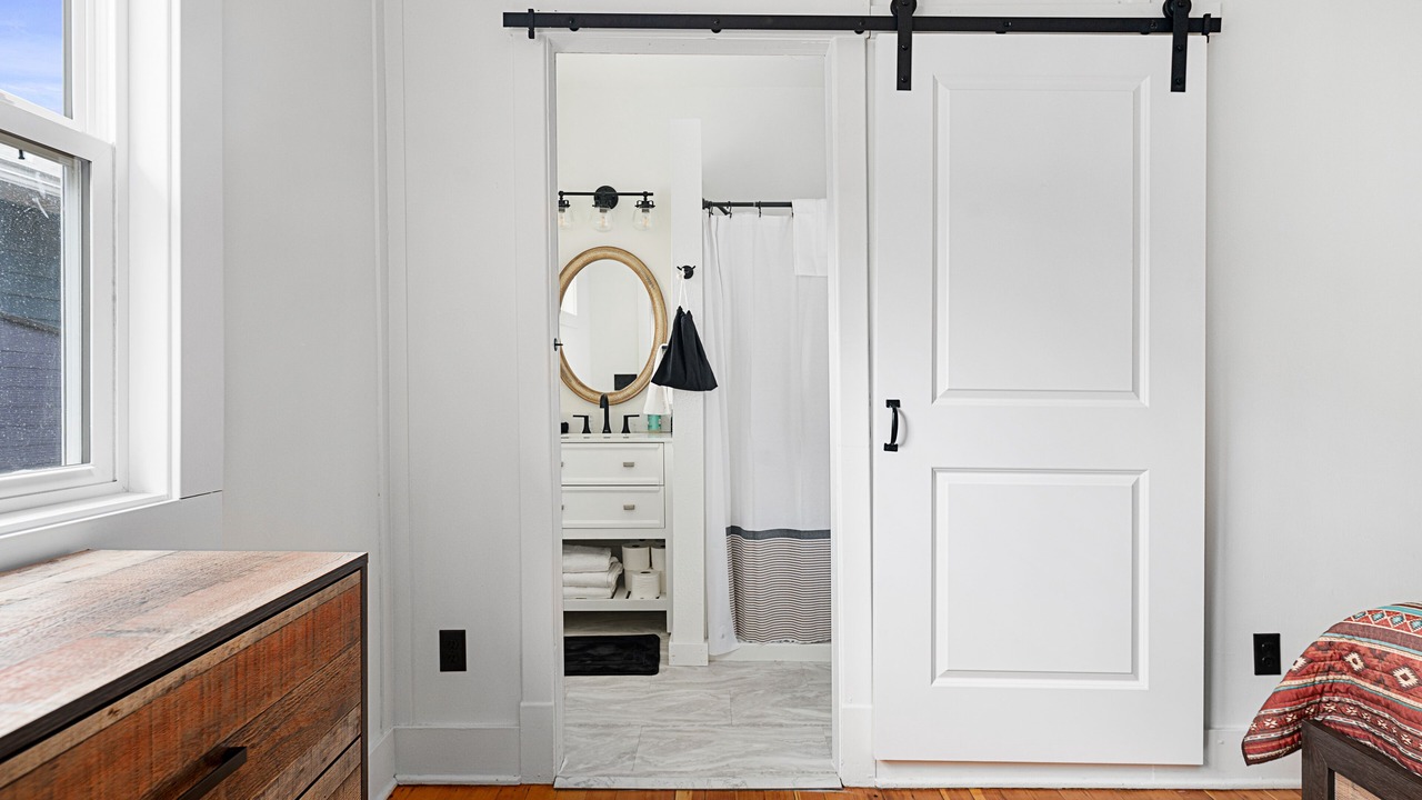 Photo of Bathroom in Deadwood