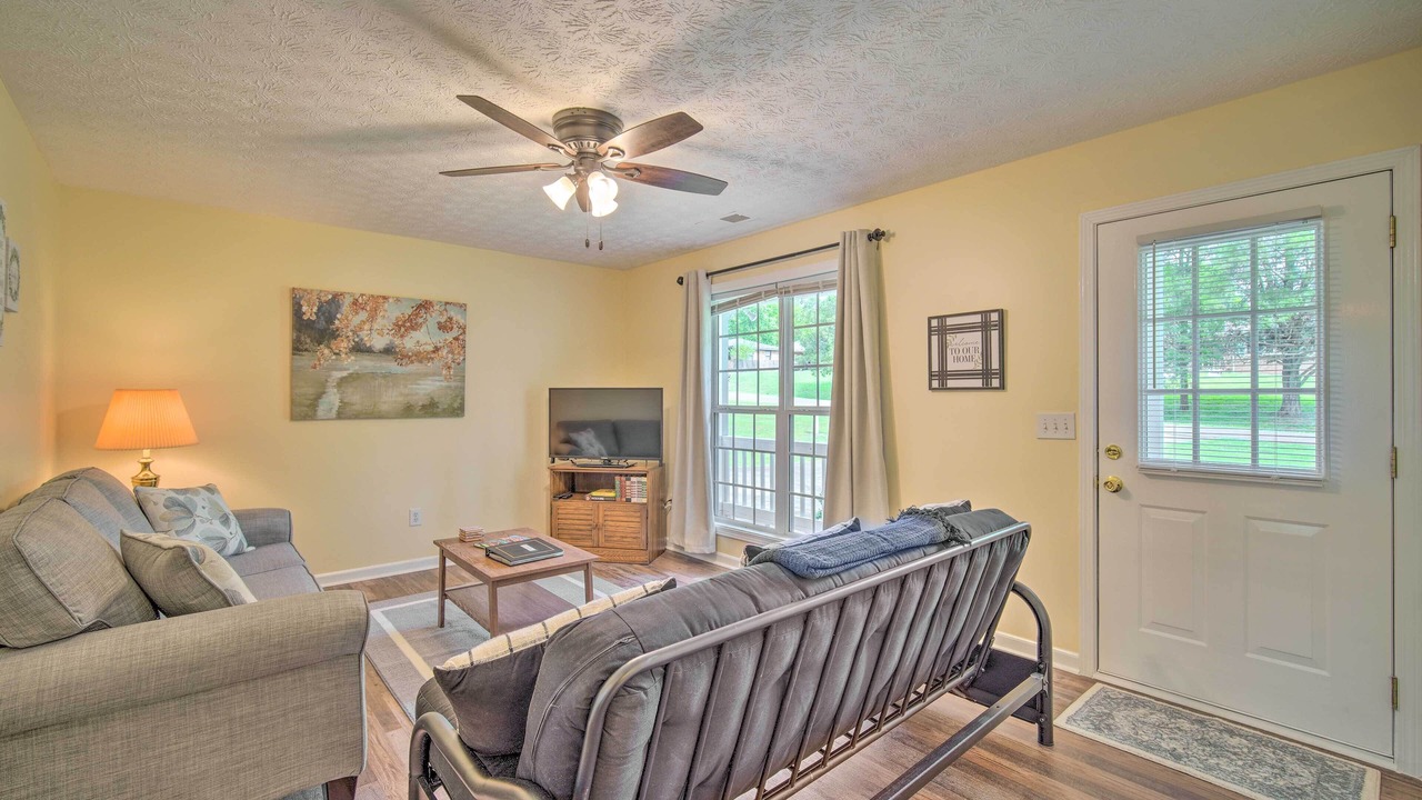 Photo of Bedroom in Euharlee