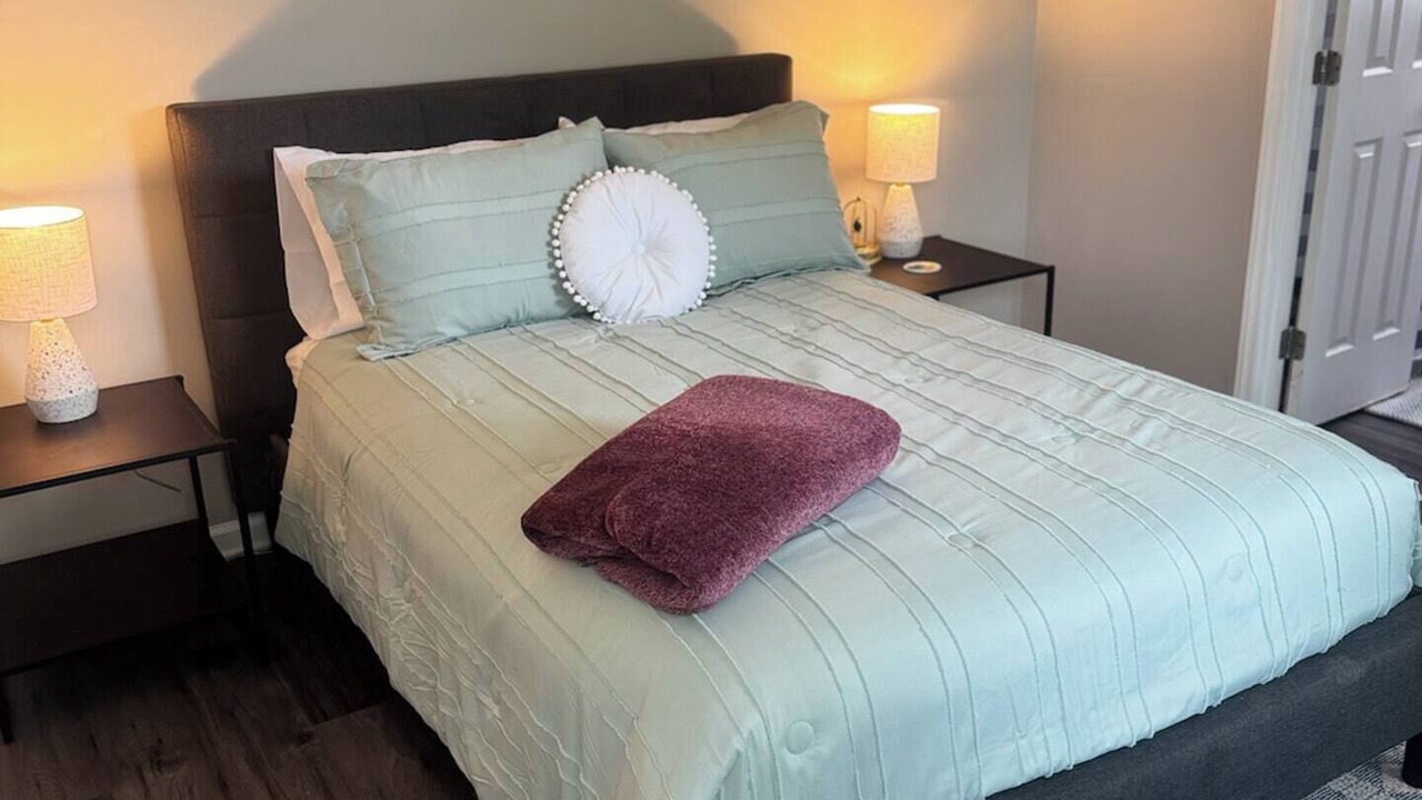 Photo of Bedroom in Decherd