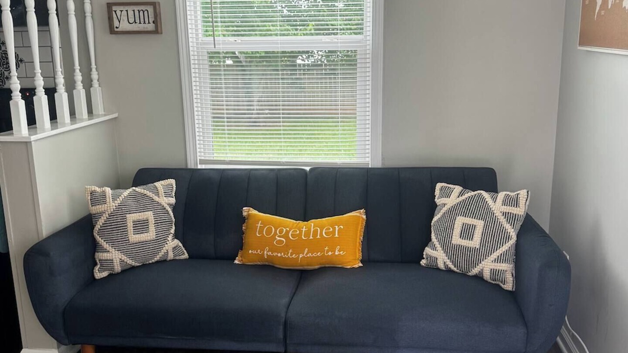 Photo of Livingroom in Decherd