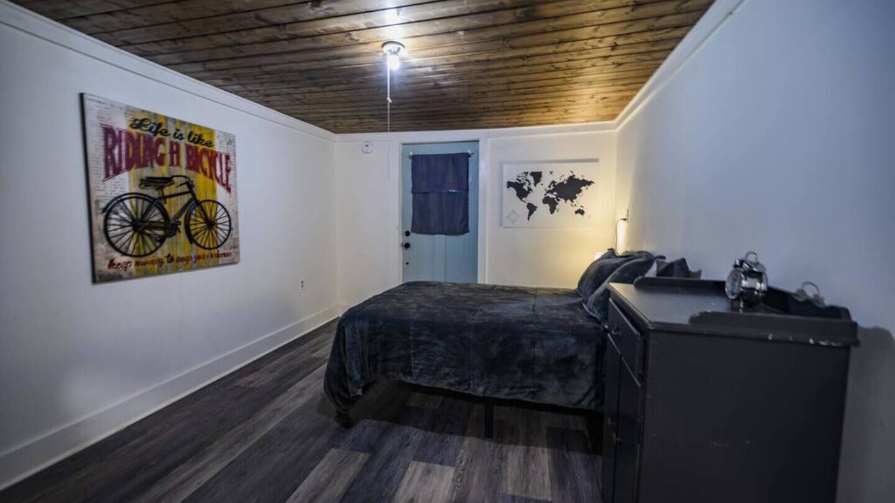 Photo of Bedroom in Decherd