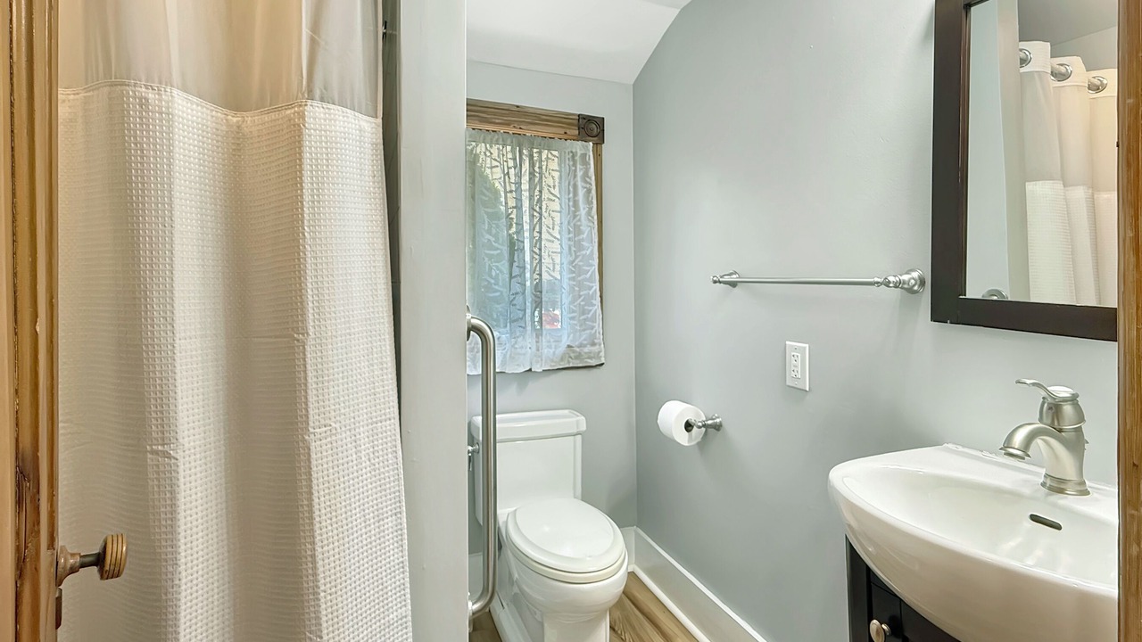 Photo of Bathroom in Lewes