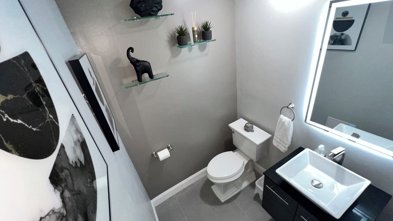 Photo of Bathroom in Neptune City