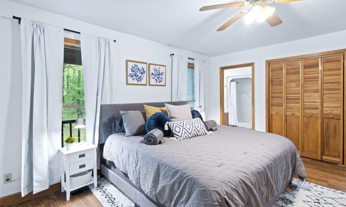 Photo of Bedroom in Rising Fawn