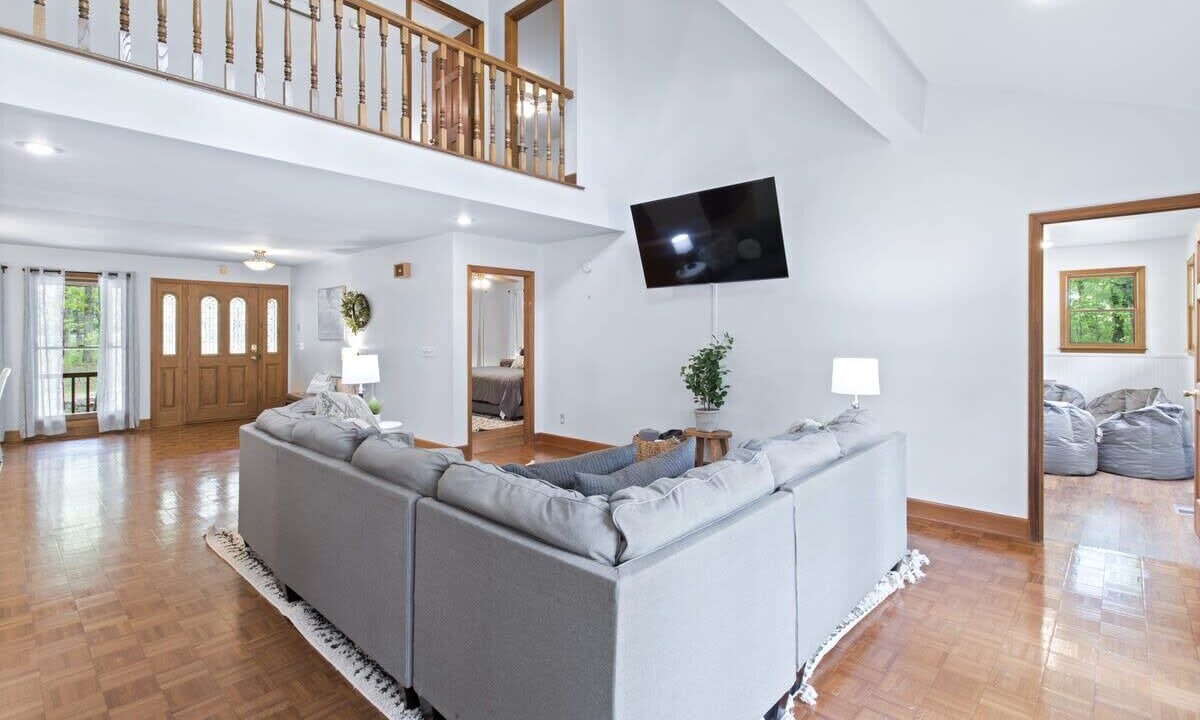 Photo of Livingroom in Rising Fawn