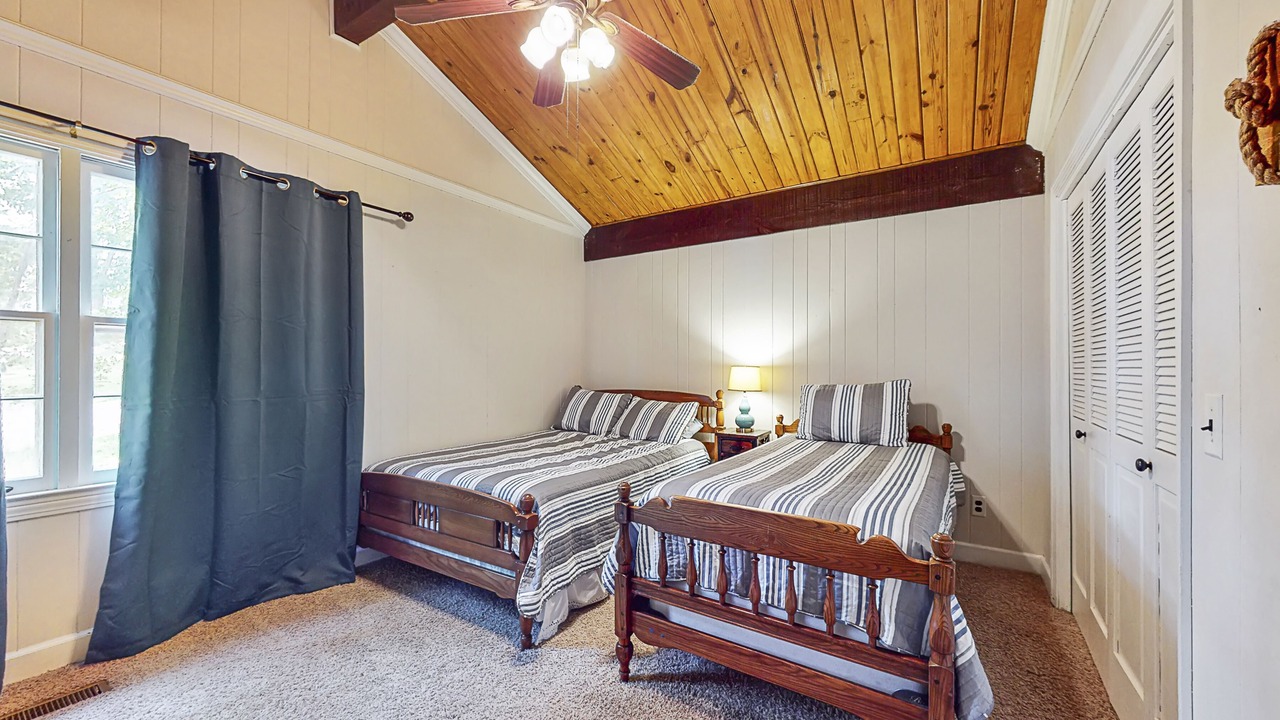 Photo of Bedroom in Vincent