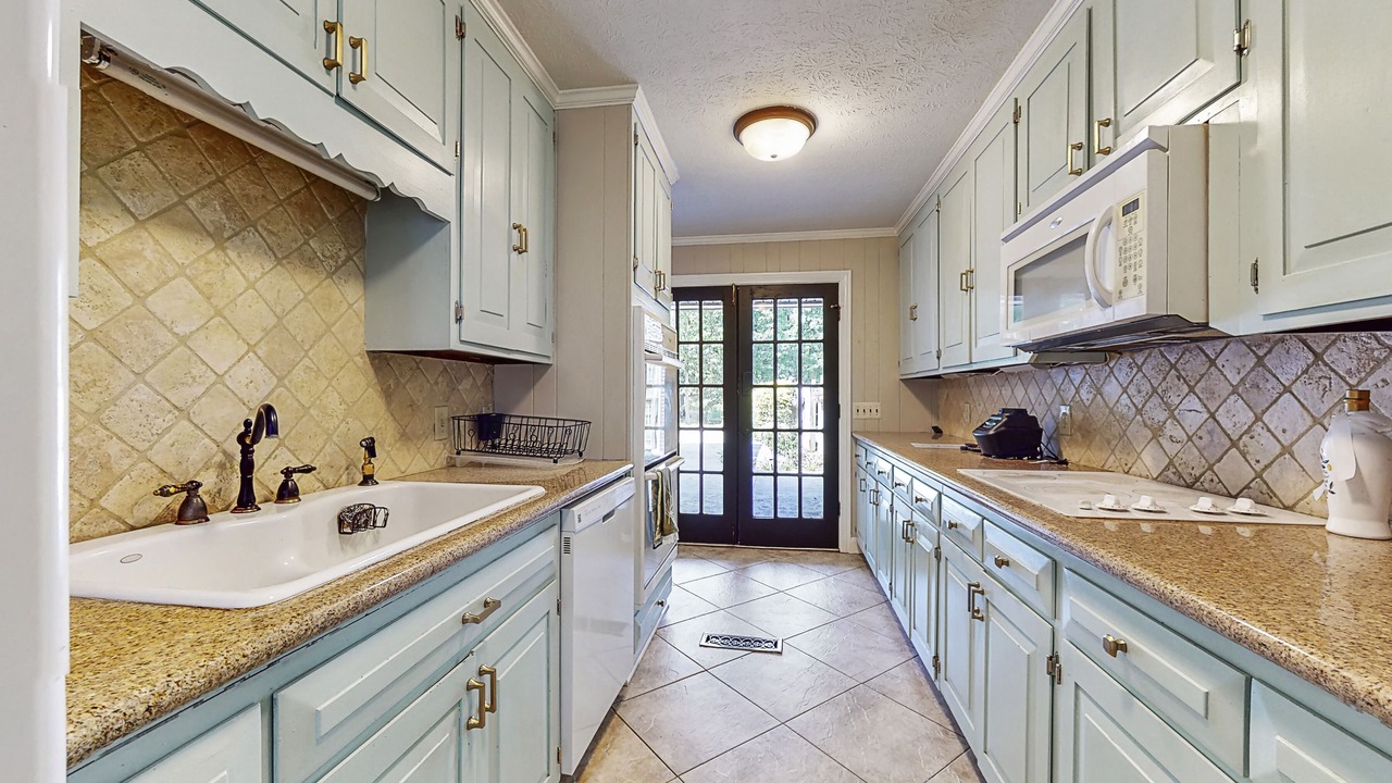 Photo of Kitchen in Vincent