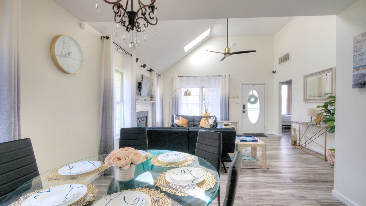 Photo of Livingroom in Whitesboro