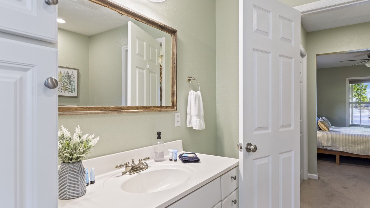 Photo of Bathroom in Smith Mountain Estates