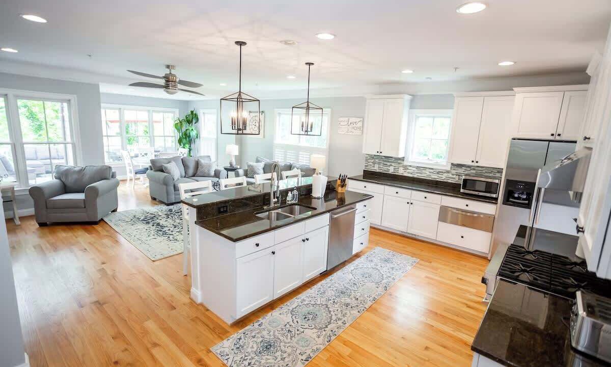 Photo of Livingroom in West Annapolis