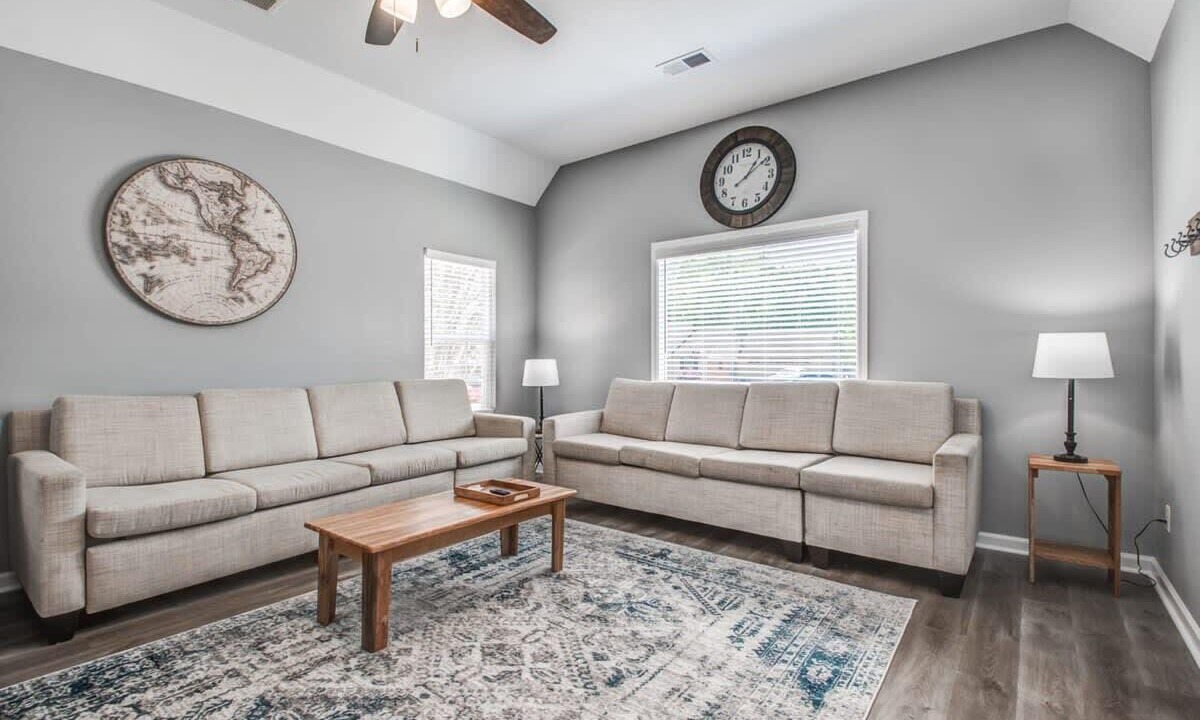 Photo of Livingroom in Ellendale