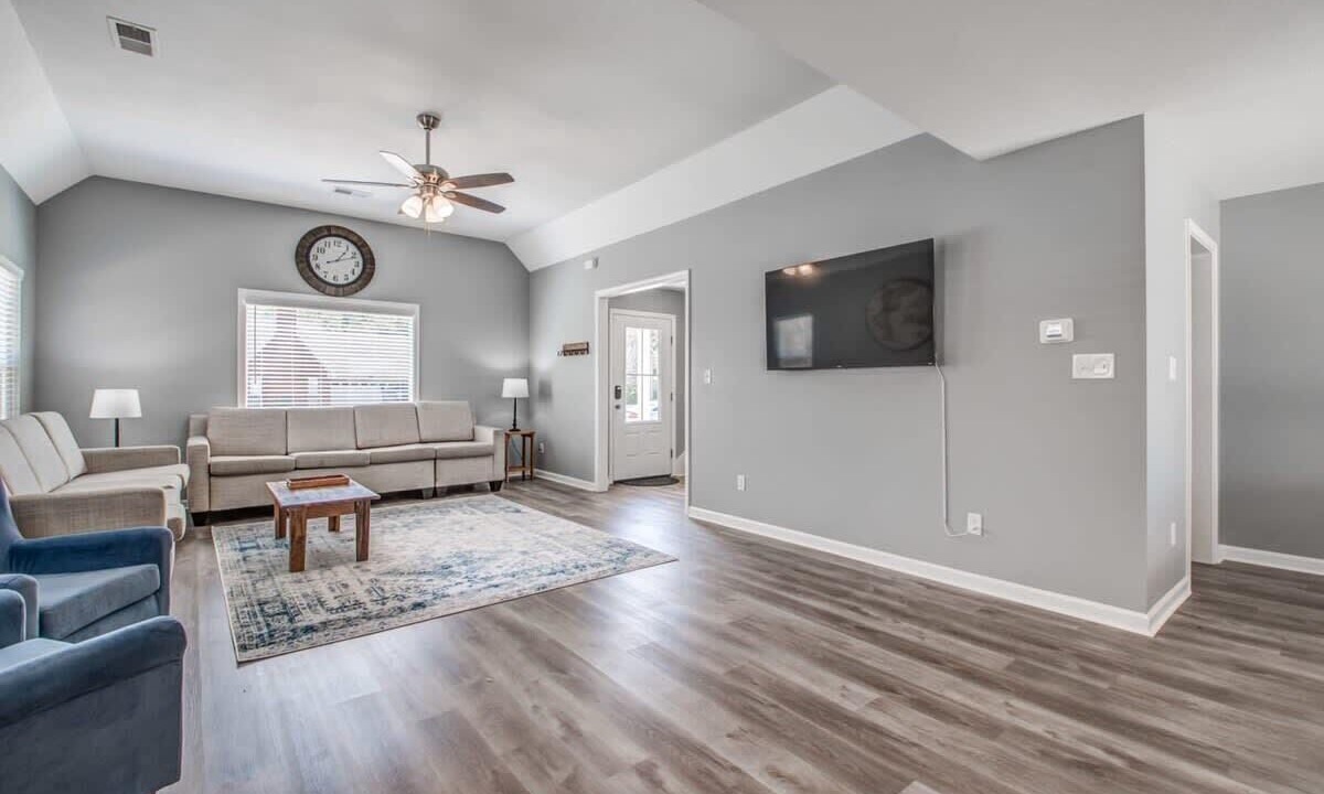 Photo of Livingroom in Ellendale