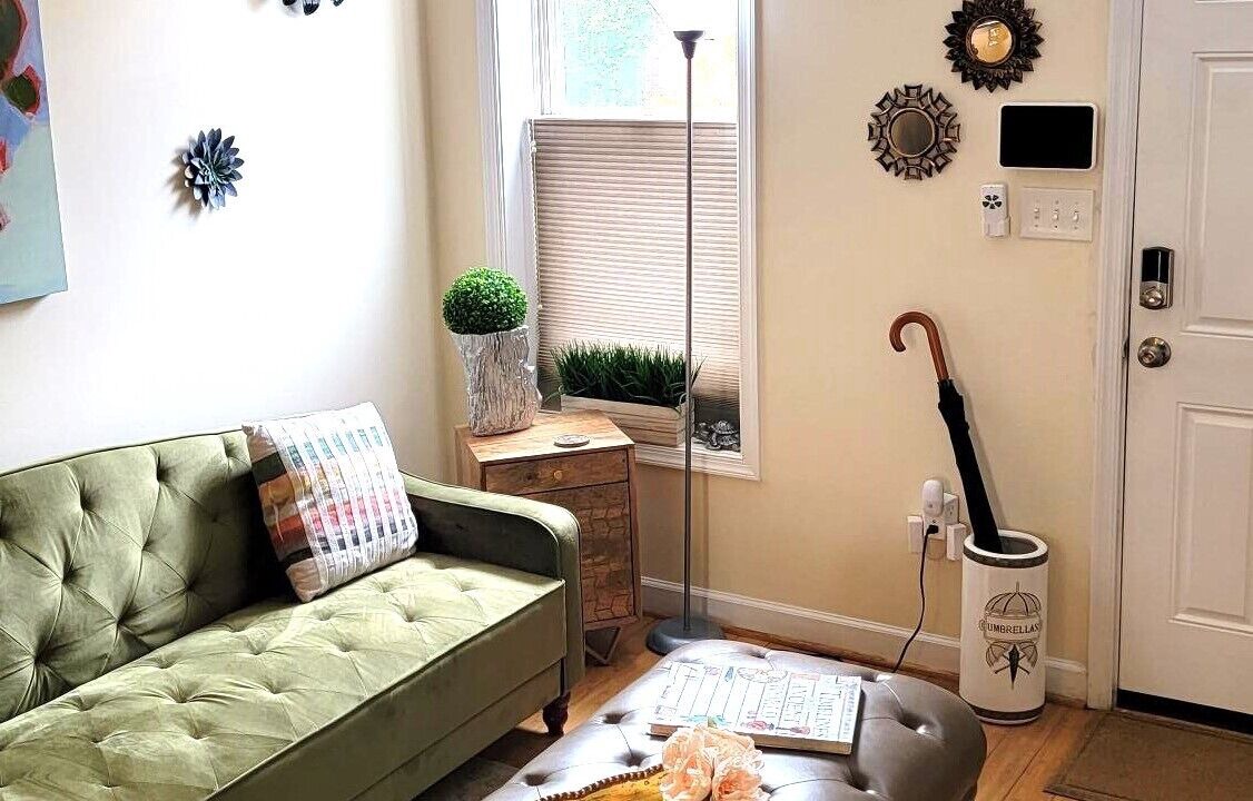 Photo of Livingroom in Downtown Baltimore